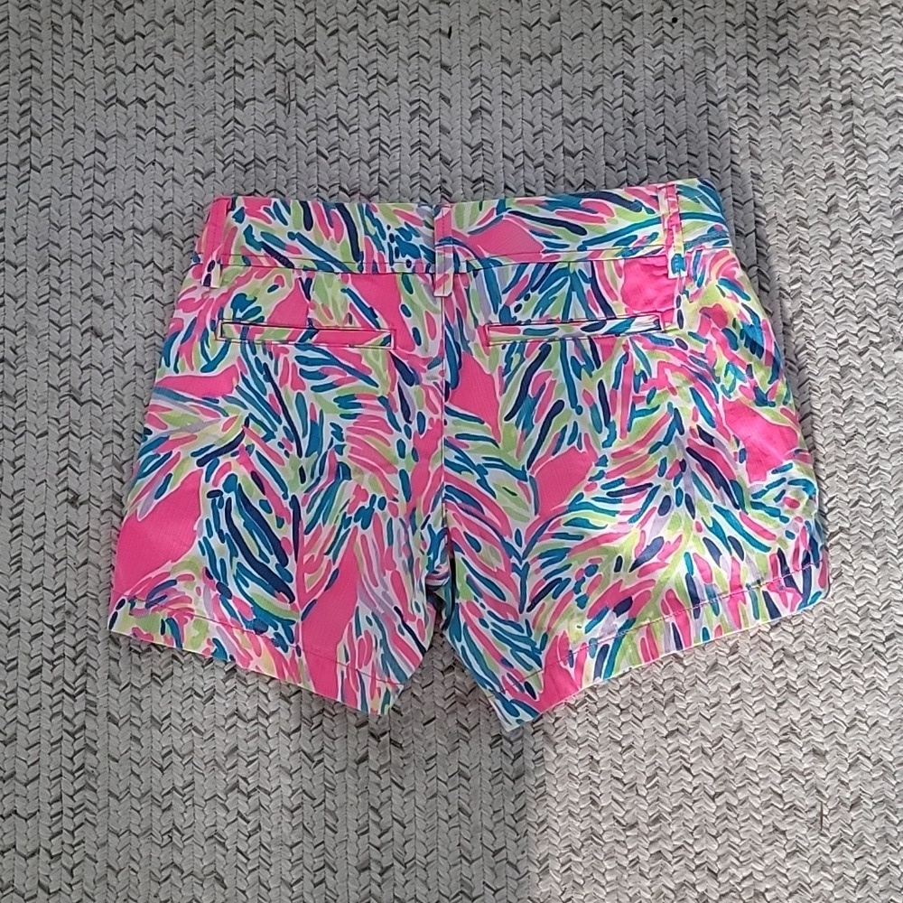 Lilly Pulitzer The Callahan Shorts Style 92920 Women’s Multi Color Size 0 EUC - Picture 2 of 4